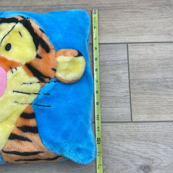 Vintage Tigger Winnie the‎ Pooh Plush Pillow - Picture 9 of 9